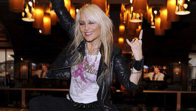 Doro Pesch jung